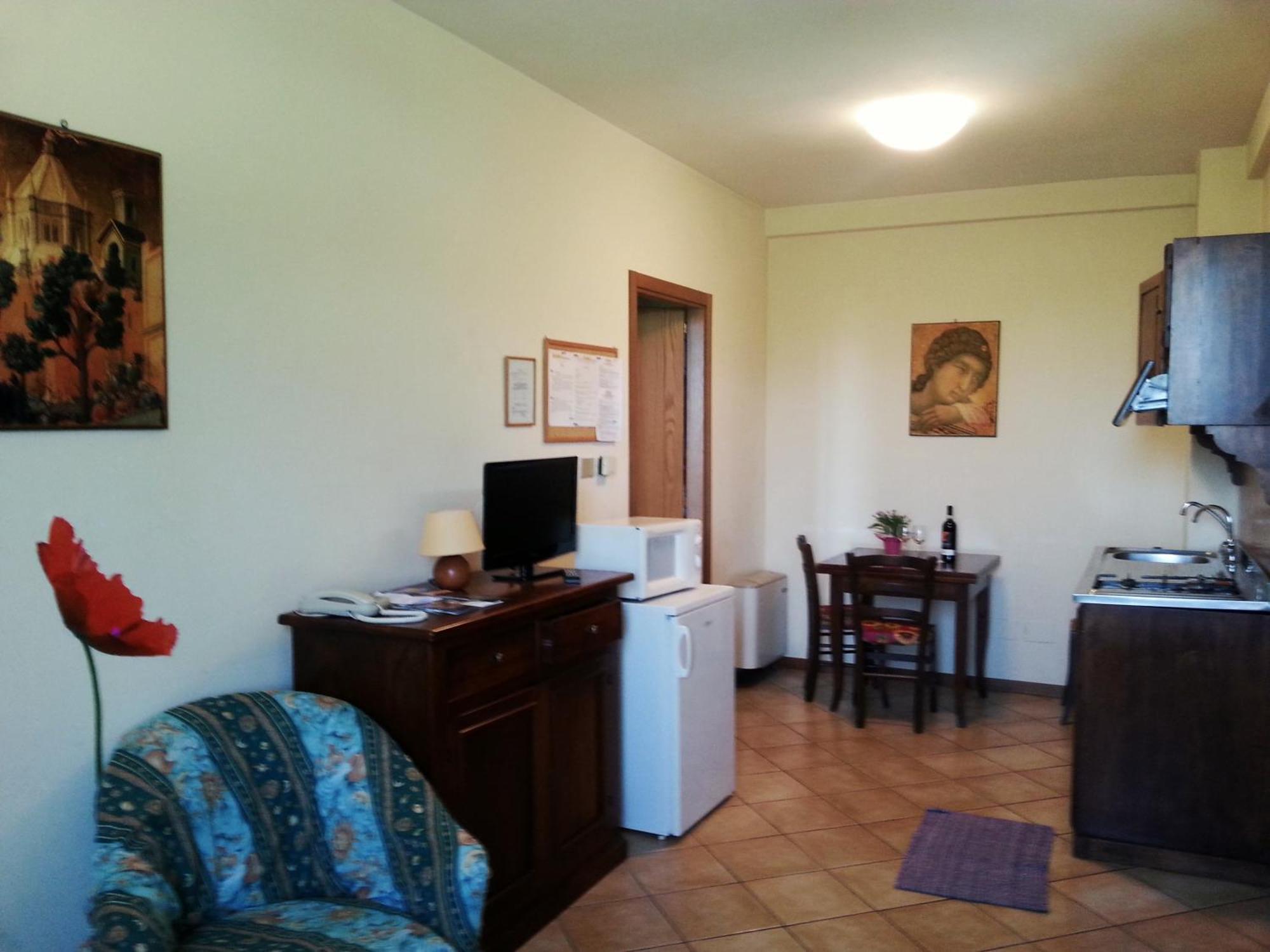 Residence Le Meridiane Siena Cameră foto